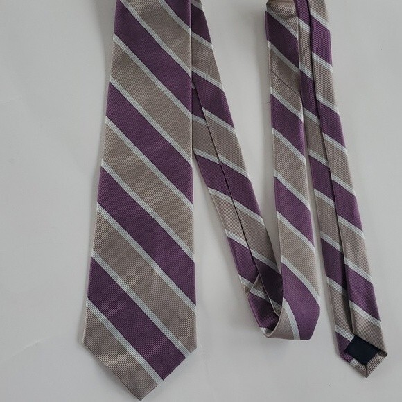 THE COTSWOLD COLLECTION SILK STRIPE MEN'S TIE PURPLE GREIGE JUST OVER 3" - Picture 2 of 6